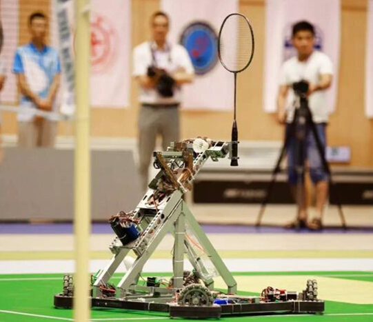 爱游戏体育官方网站首页全向轮助阵全国大学生机器人赛-2.jpg
