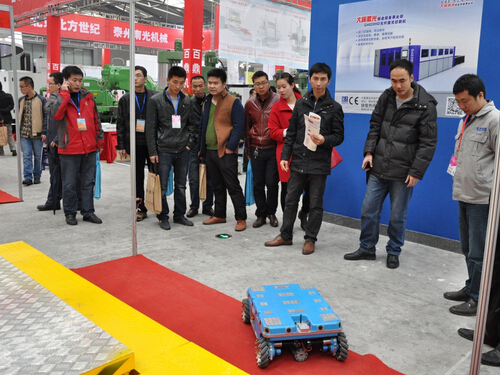 爱游戏体育官方网站首页参加2015中国西部国际装备制造业博览会-展会现场-3.jpg